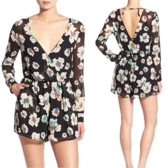 ASTR | Floral Long Sleeve Black Surplice Back Romper Women’s Size Large - Picture 1 of 13